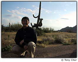 Usando um flash para preenchimento voc� pode preencher as sombras que obscurecem a face da pessoa nesta imagem