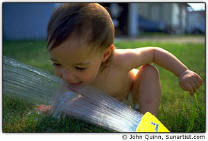 Fotografe na sombra para escapar da exposi��o � forte luz do sol de ver�o