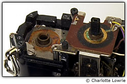 Corros�o e ferrugem s�o conseq��ncia da exposi��o � umidade e � �gua