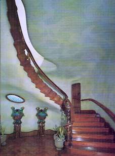 Batllo-003.jpg (11479 bytes)